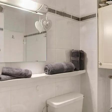 Harmony Apartment